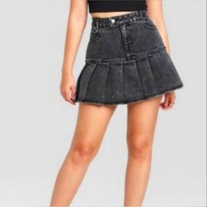 Wild Fable Women's Size 6 High Rise Pleated Denim Skirt -  New With Tags